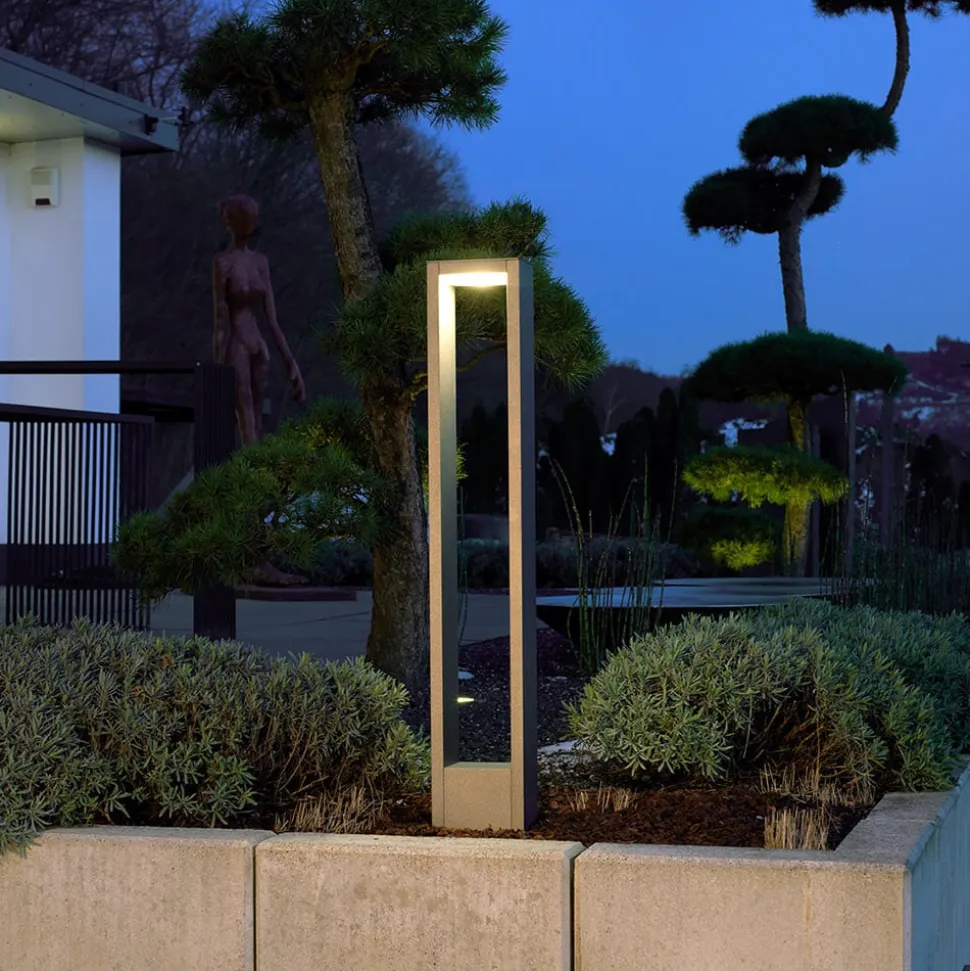 Adriana - indrammet LED-gadelampe