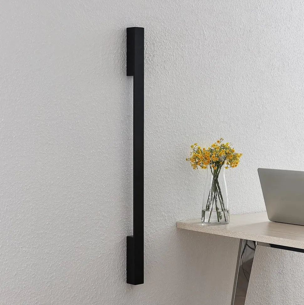 Arcchio Ivano LED-væglampe, 91 cm, sort