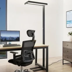 Arcchio LED-gulvlampe Logan Pro, sort, sensor, dæmpbar