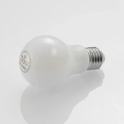 Arcchio LED-pære E27 8W 2.700K dæmpbar, opal