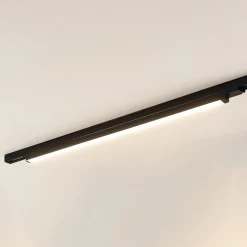 Arcchio LED-skinnelampe Harlow, sort, 109 cm, 3.000K