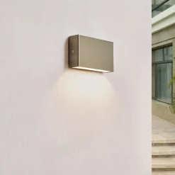 Arcchio udendørs LED-væglampe Karline, 530 lm, stål, IP65