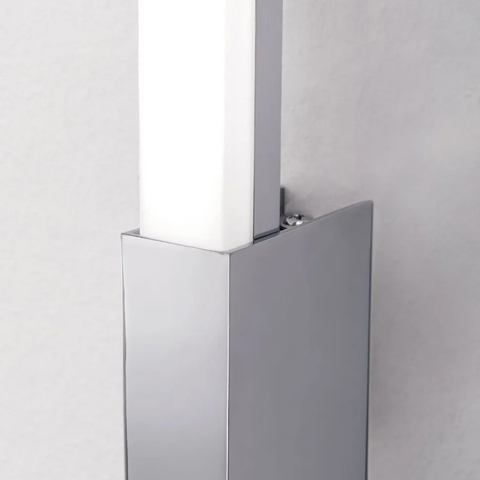 Argo LED-væglampe til badeværelset IP44 60,5cm
