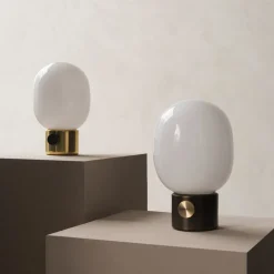 Audo JWDA bordlampe, bruneret messing