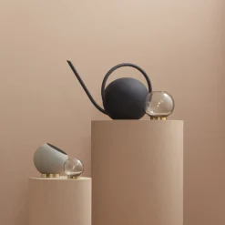 AYTM Globe vandkande, sort, længde 55,3 cm, aluminium