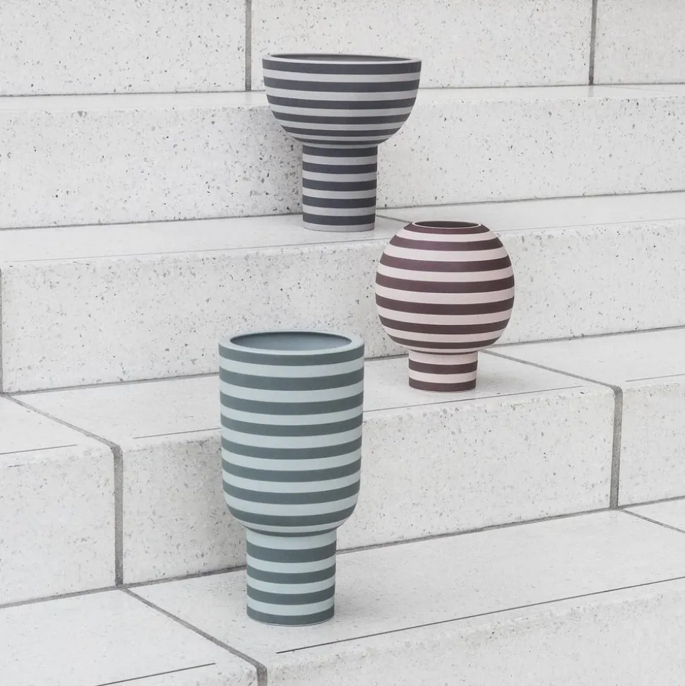 AYTM Varia-vase, grøn, Ø 15 cm, højde 30 cm, keramik