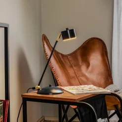 Bordlampe Arena i blå og guld