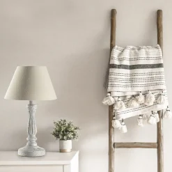 Bordlampe Raffy i ældet træ
