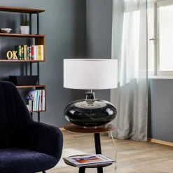 Bordlampe Skien, skærm hvid, glasfod røggrå
