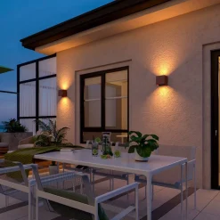 Calex udendørs LED-væglampe Cube, op/ned, højde 10 cm, rustbrun