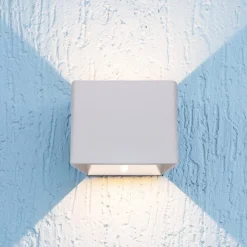 Cube LED-væglampe, batteri, magnetisk, hvid