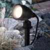 Diskret LED-spot Nema med jordspyd