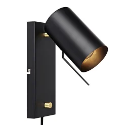Dæmpbar Carrie væglampe med kabel og stik