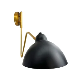 Dyberg Larsen Futura væglampe, sort, metal
