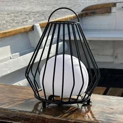 Dyberg Larsen LED-bordlampe Evesham, højde 23 cm