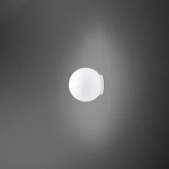 Fabbian Lumi Sfera væglampe i glas, Ø 9 cm