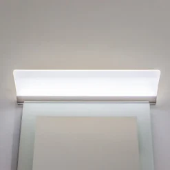 Flad LED-spejllampe Angela, IP44, 50 cm