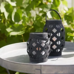 Flame Lantern LED-lygte, sort, højde 23 cm