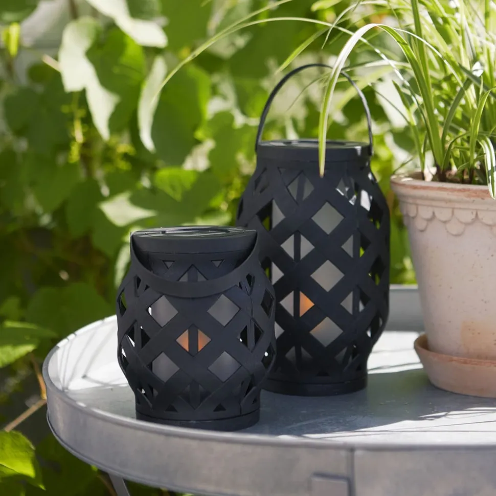 Flame Lantern LED-lygte, sort, højde 16 cm