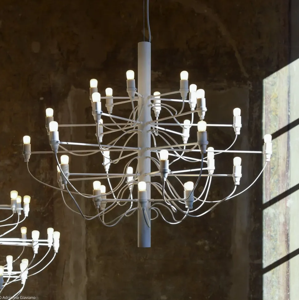 FLOS 2097/30 LED-lysekrone, matteret, hvid