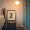 FLOS IC F1 gulvlampe, børstet messing