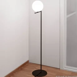 FLOS IC F2 gulvlampe sort Ø 30 cm
