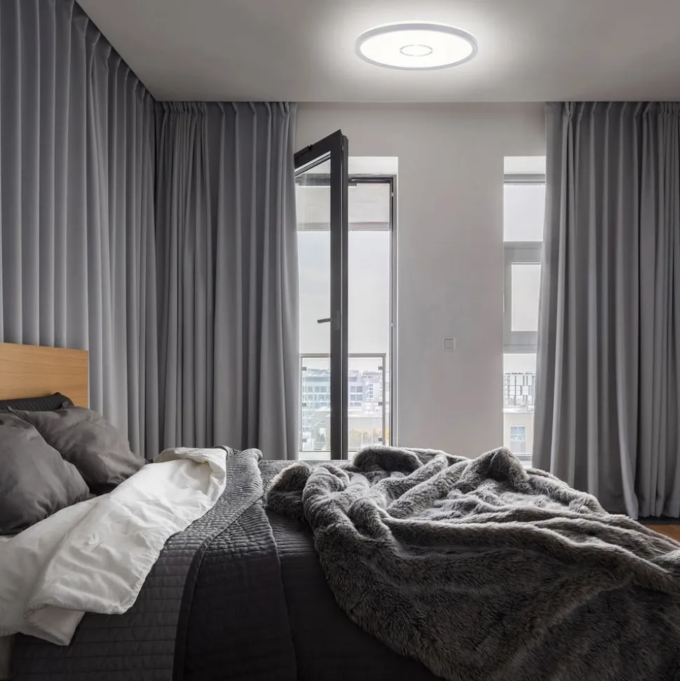 Gratis LED-loftlampe, Ø 29 cm, sølv