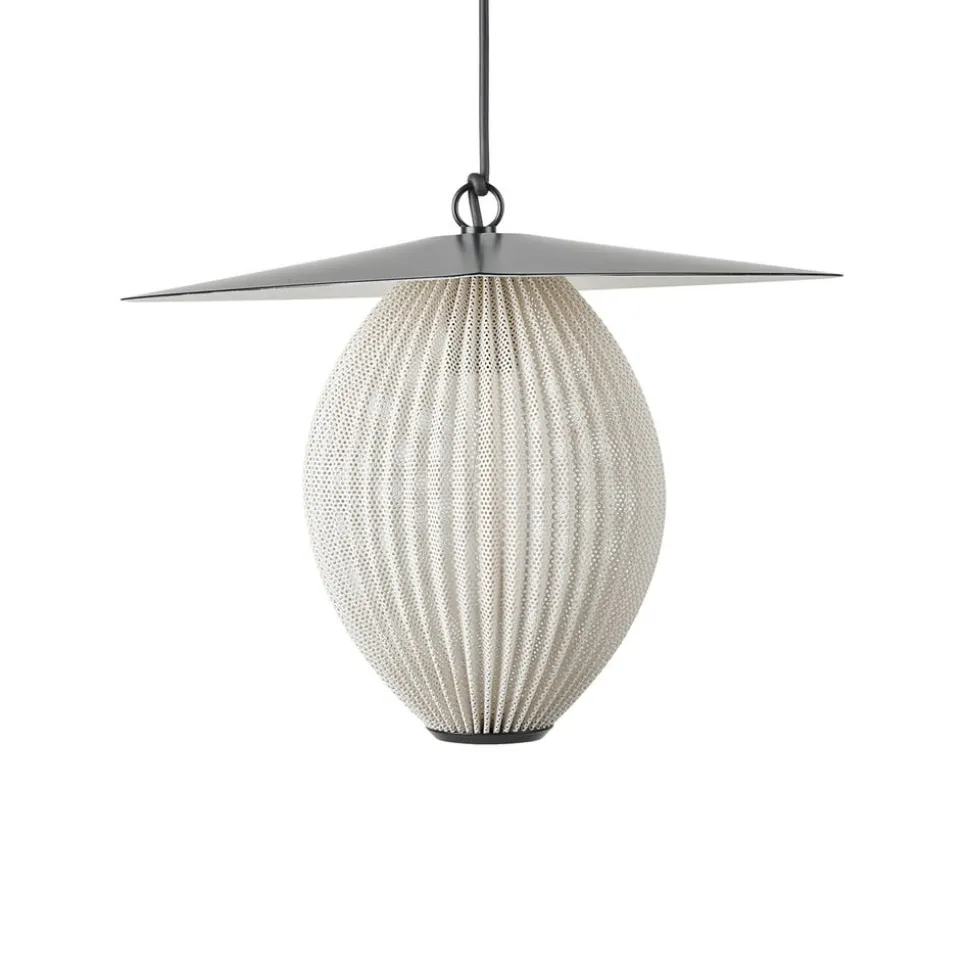 GUBI Satellite udendørs pendel, 45x27 cm, sort/sennepsguld
