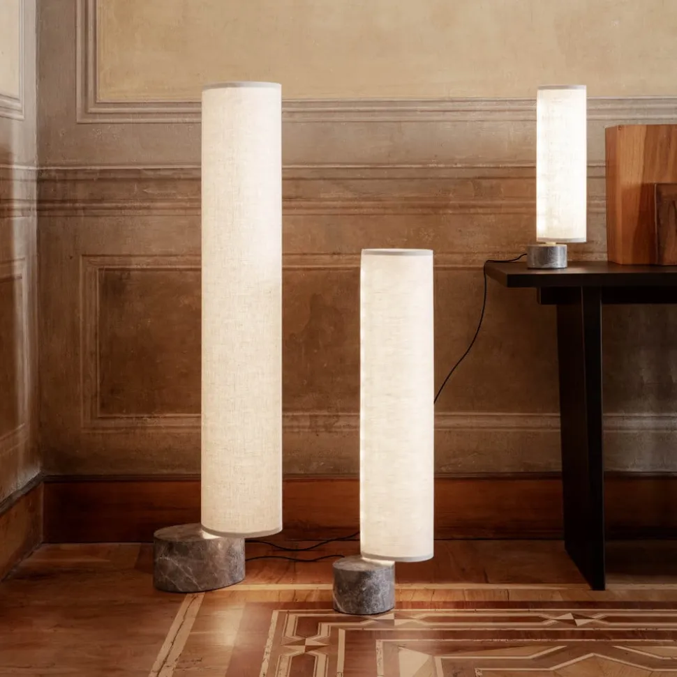 GUBI Unbound LED-gulvlampe 80 cm lærred