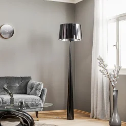 Gulvlampe Totem LS med krom-finish, sort