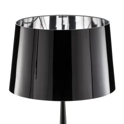 Gulvlampe Totem LS med krom-finish, sort