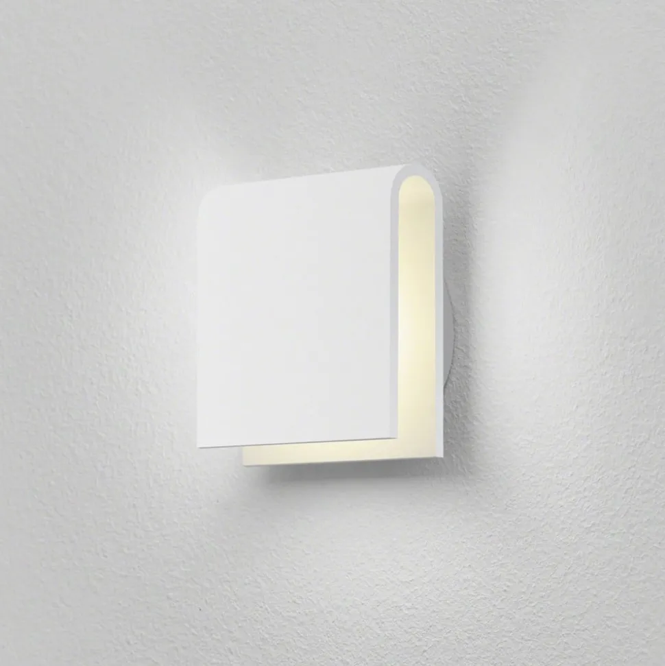 Helestra Cano LED-vægindbygningslampe, hvid