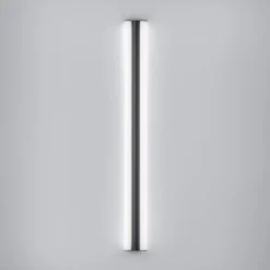 Helestra LED-spejllampe LOOM, længde 90 cm, sort, IP44