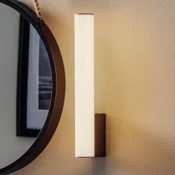 Helestra Loom LED-spejllampe sort, 30 cm