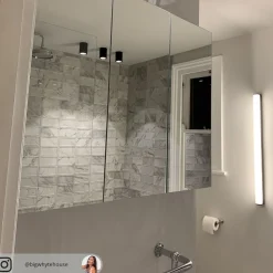 Helestra Ponto LED-væglampe, IP44 90 cm