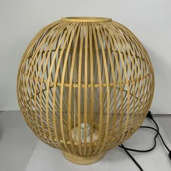 Hildegard bordlampe af bambus, Ø 30 cm