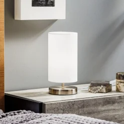 Hvid tekstil bordlampe Clarie
