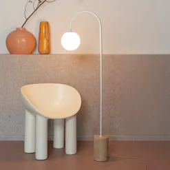 IT'S ABOUT ROMI Bueformet lampe Tivoli, hvid, højde 163 cm
