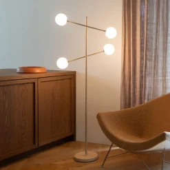 IT'S ABOUT ROMI Gulvlampe Copenhagen, beige, glas, drejelig
