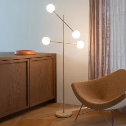 IT'S ABOUT ROMI Gulvlampe Copenhagen, beige, glas, drejelig