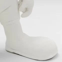 KARE dekorationsfigur Welcome Astronaut, højde 27 cm, hvid