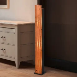 Karuni gulvlampe, træ, metal, lysebrun, sort