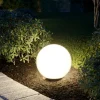 Kugleformet lampe Cumulus S til haven, Ø 30 cm
