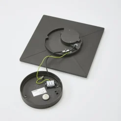 Kvadratisk LED-loftslampe Henni udendørs