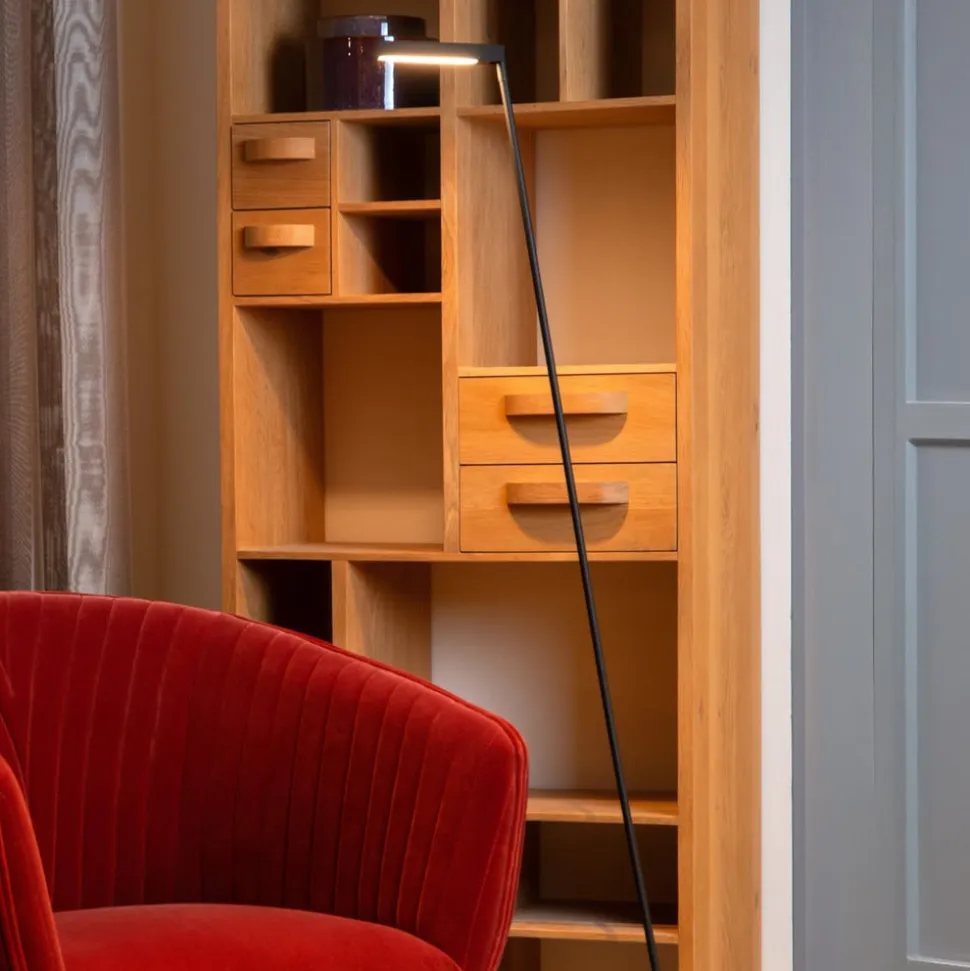 Lavale LED-gulvlampe, sort, dæmpbar, højde 138 cm