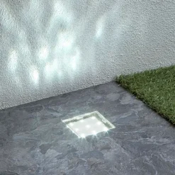 LED indbygget gulvlampe Walkover, IP68 8x8cm