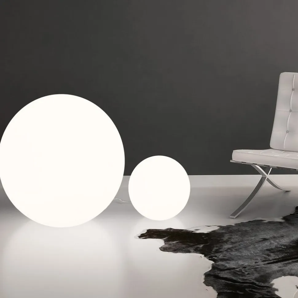 LED-gulvlampe Oh!, Ø 55 cm, E27, polykarbonat, hvid