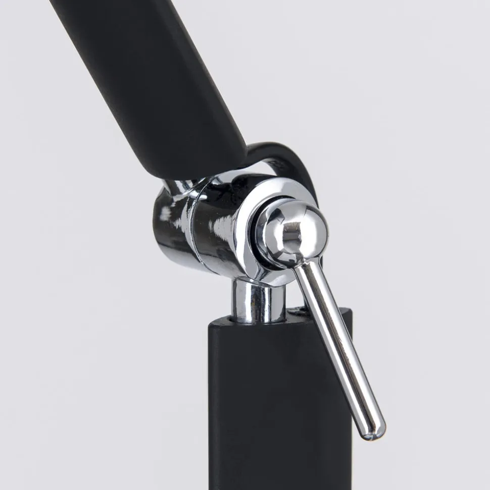 LED-gulvlampe Ringo, sort, metal, justerbar, dæmpbar