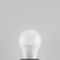 LED-pære E27 A60 9,5 W 3.000 K opal, sæt med 3 stk