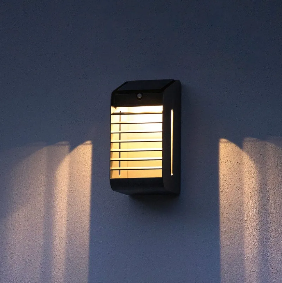 LED-solcellelampe Corner med sensor, grå